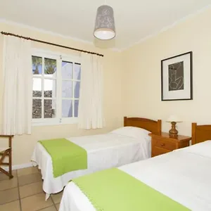 miguel-3-bed-with-private-pool.puertodelcarmen-hotels.org/